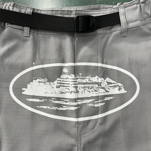 "alcatraz" cargo shorts grey