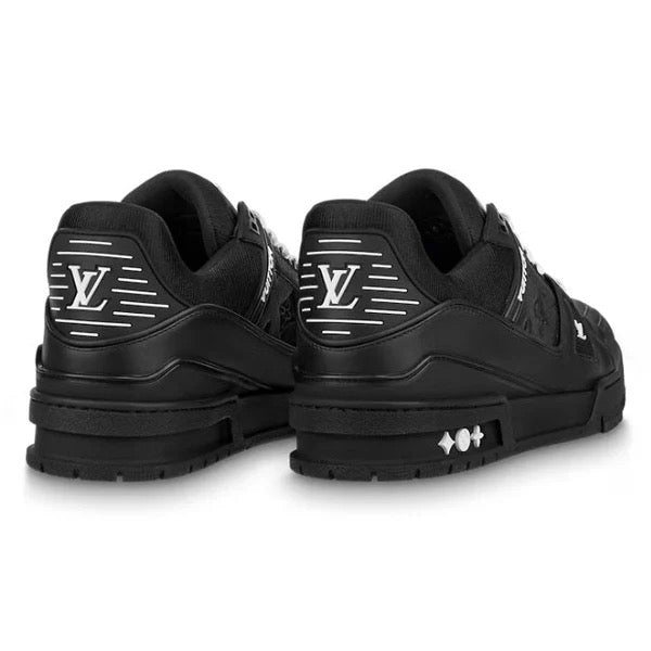 "LV-Trainer" All Black